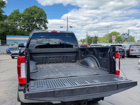 Used 2019 Ford F250 Lariat w/ Lariat Ultimate Package AWD/4WD image 14