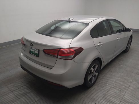 Used 2018 Kia Forte LX w/ LX Popular Package FWD image 9