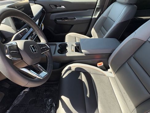 New 2026 Honda Prologue Touring image 15