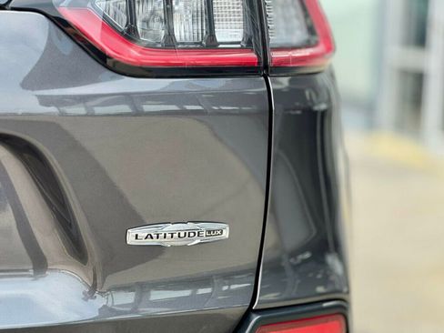 Used 2022 Jeep Cherokee Latitude Lux image 11