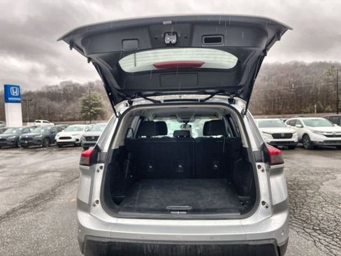 Used 2024 Nissan Rogue S image 21