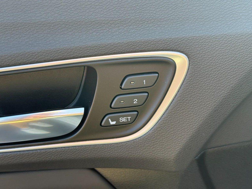 Used 2020 Acura TLX V6 FWD image 19