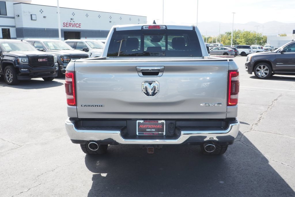 Used 2022 RAM 1500 Laramie AWD/4WD image 6