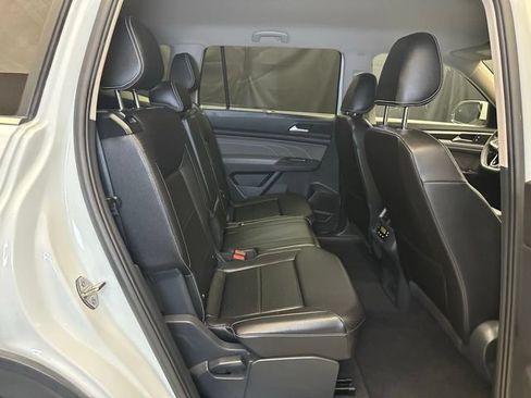 Used 2023 Volkswagen Atlas SE FWD image 20
