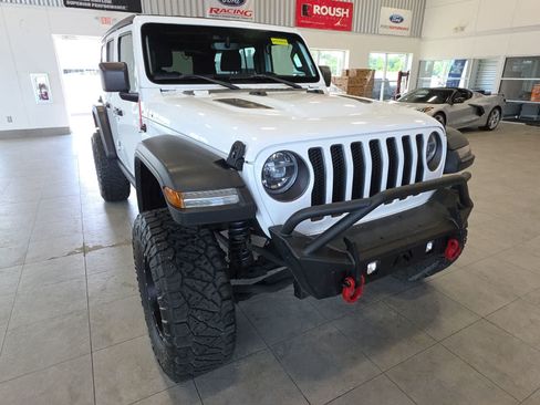 Used 2018 Jeep Wrangler Unlimited Rubicon w/ Dual Top Group AWD/4WD image 4