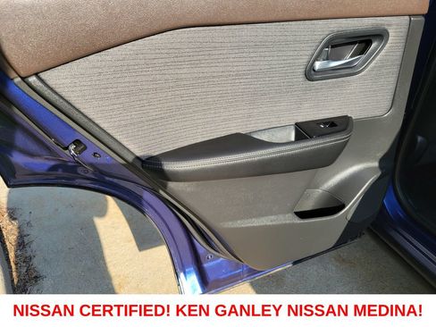 Certified 2023 Nissan Rogue SV AWD/4WD image 41