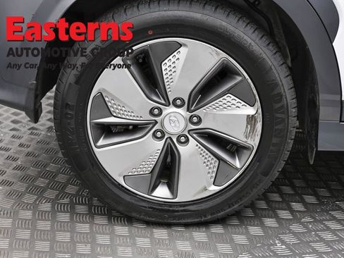 Used 2019 Hyundai Kona Limited image 31