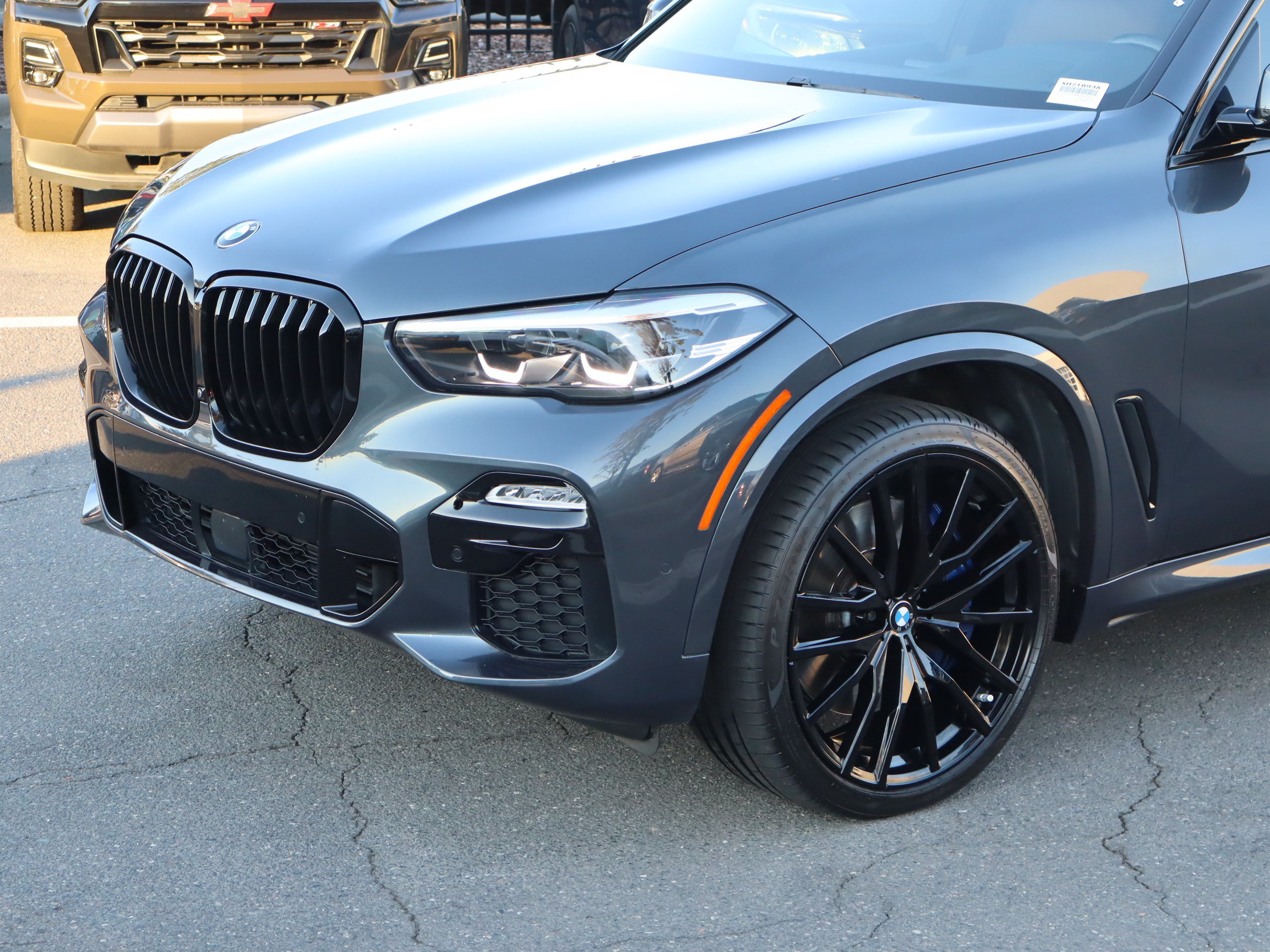 Used 2021 BMW X5 M50i AWD/4WD image 6