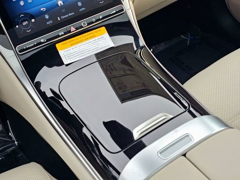 New 2026 Mercedes-Benz GLC 300 4MATIC image 31