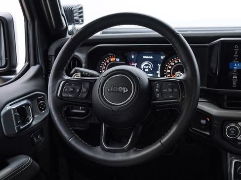 Used 2024 Jeep Wrangler Unlimited Rubicon 392 AWD/4WD image 59