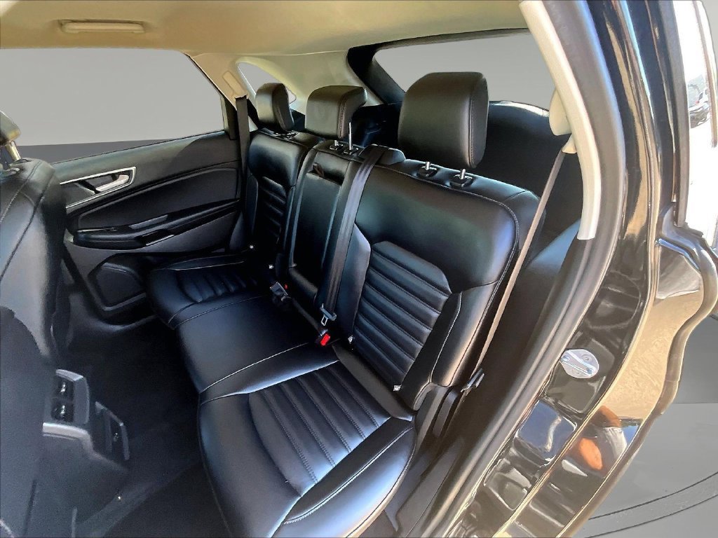 Used 2022 Ford Edge SEL AWD/4WD image 25