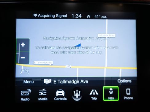 Used 2018 Maserati GranTurismo Sport image 39