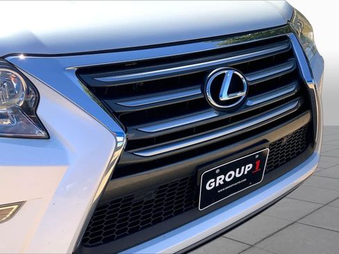 Used 2015 Lexus GX 460 w/ Premium Package AWD/4WD image 30