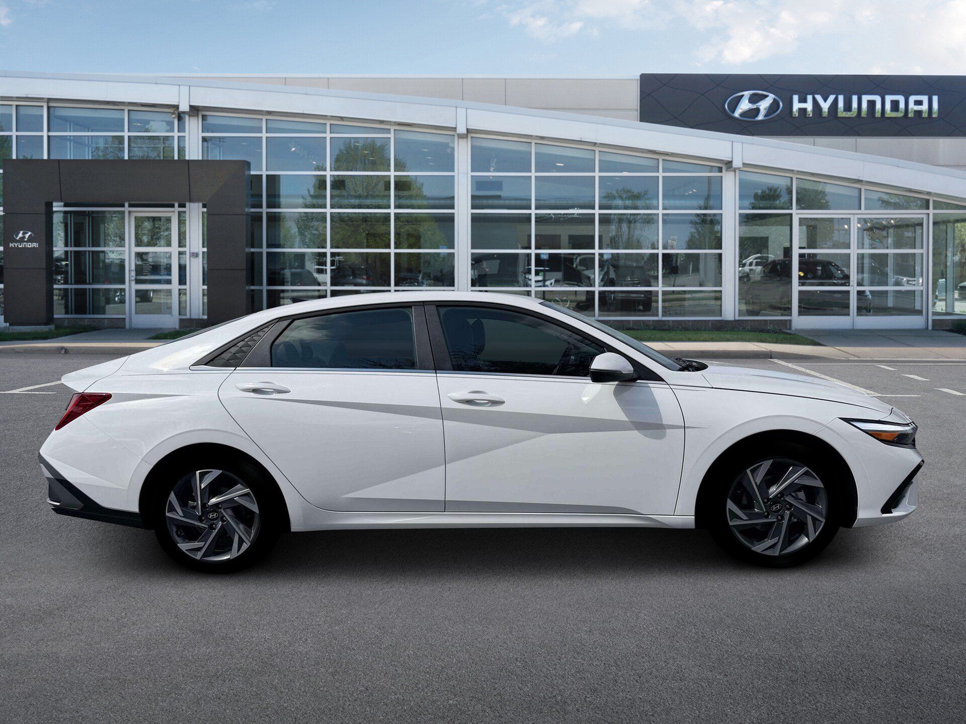 New 2026 Hyundai Elantra Limited FWD image 9