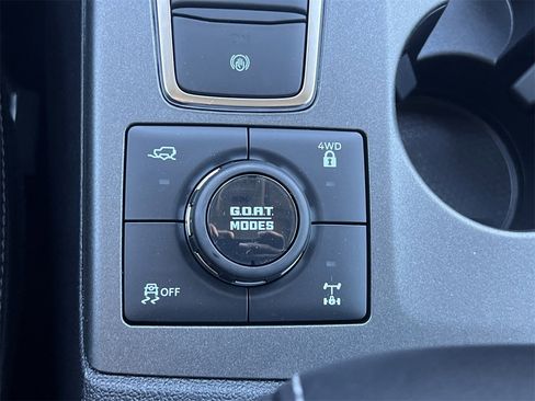 New 2025 Ford Bronco Sport Outer Banks w/ Sasquatch Outer Banks Package image 9