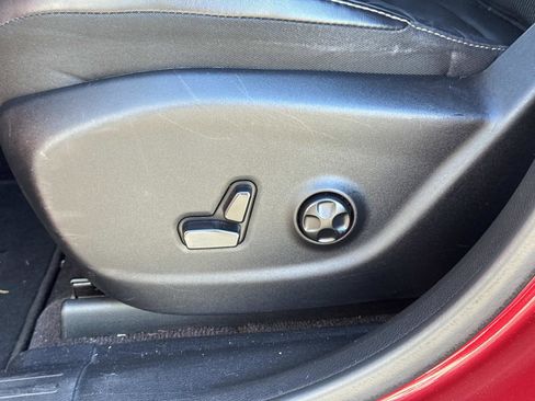 Used 2017 Jeep Cherokee Limited w/ Luxury Group image 22