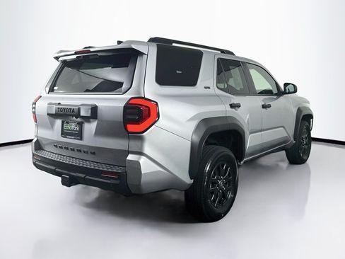 Used 2026 Toyota 4Runner SR5 AWD/4WD image 9