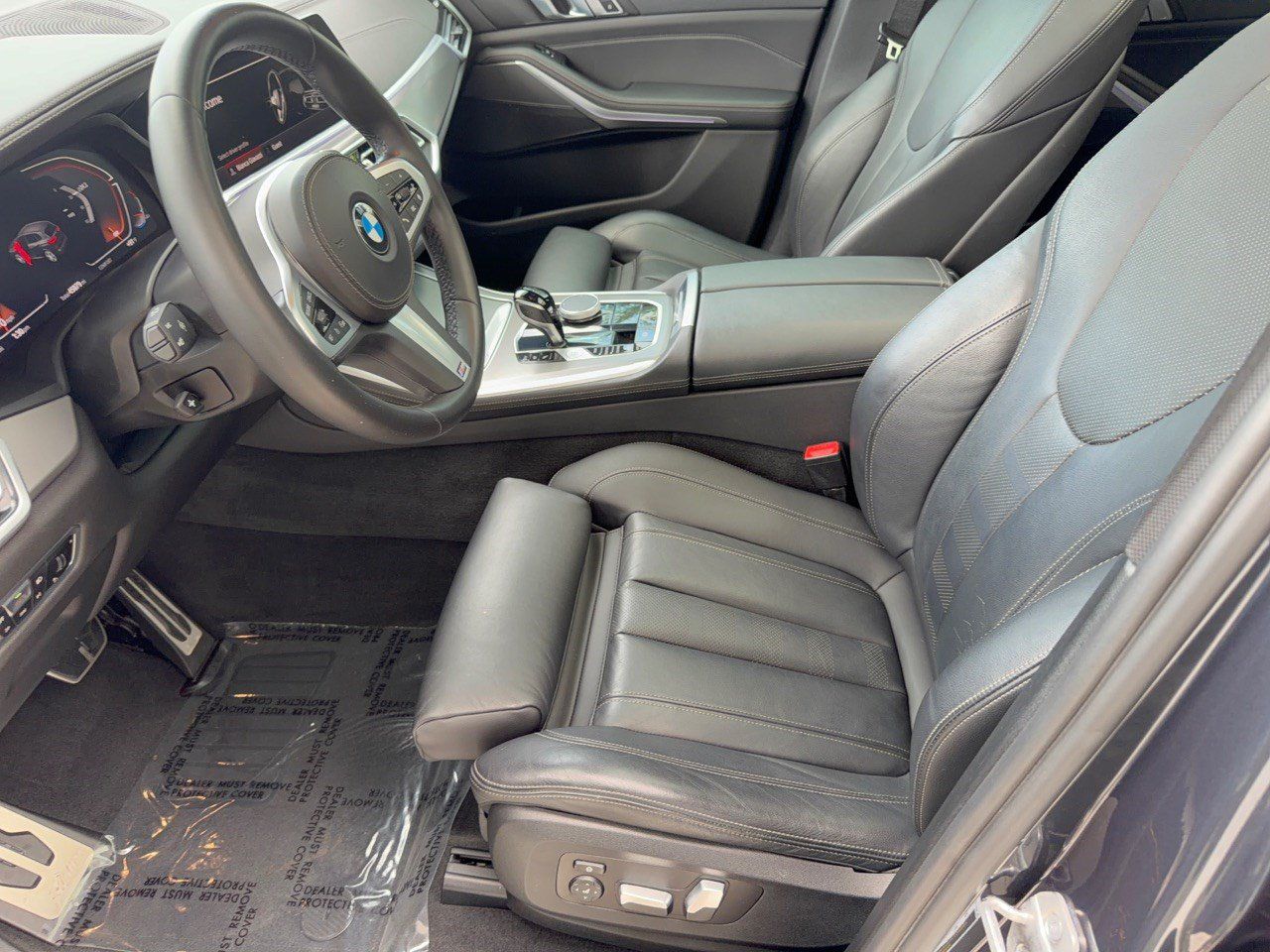 Used 2022 BMW X5 sDrive40i w/ M Sport Package RWD image 5