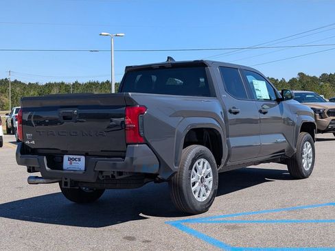 New 2026 Toyota Tacoma SR5 image 9