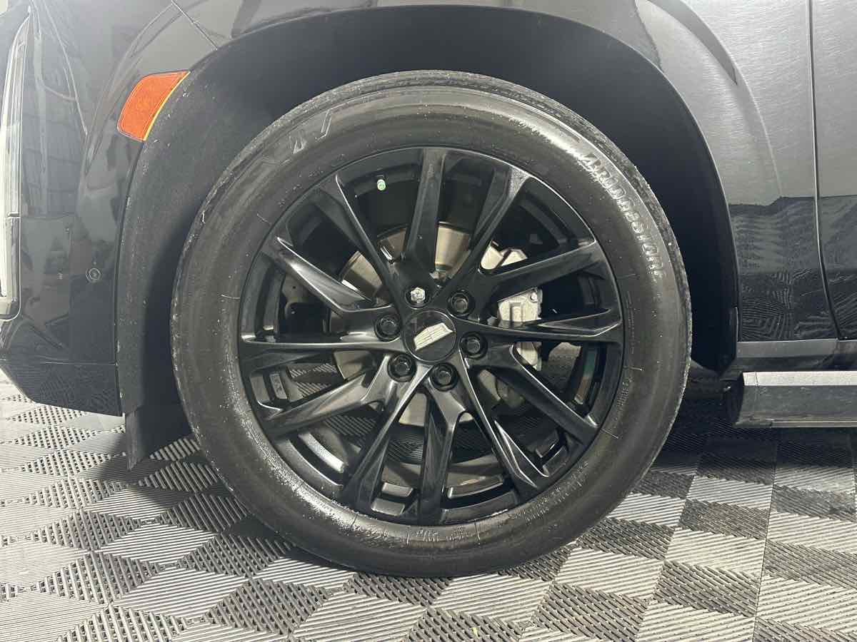 Used 2021 Cadillac Escalade ESV Sport Platinum w/ LPO, ONYX Package AWD/4WD image 48