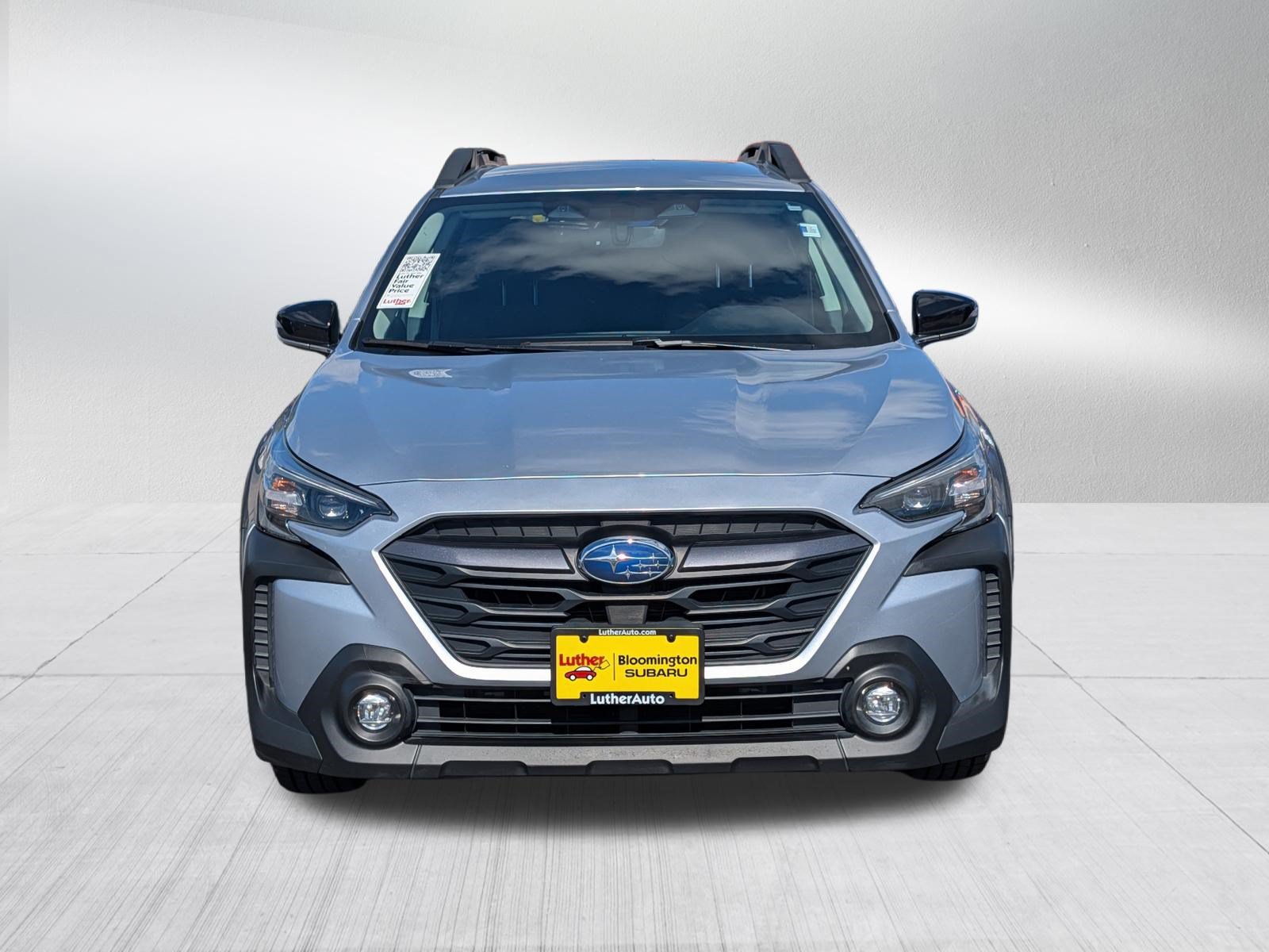Used 2024 Subaru Outback Premium AWD/4WD image 8