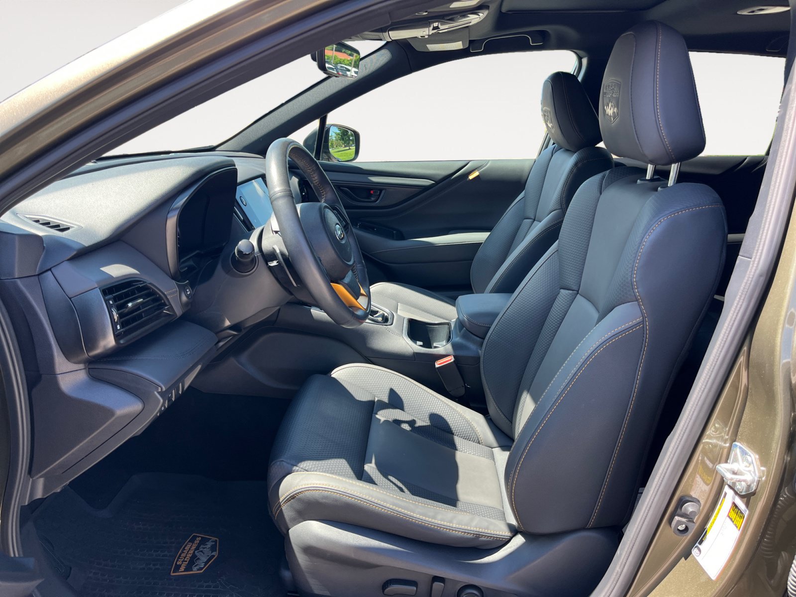 Used 2025 Subaru Outback Wilderness AWD/4WD image 9