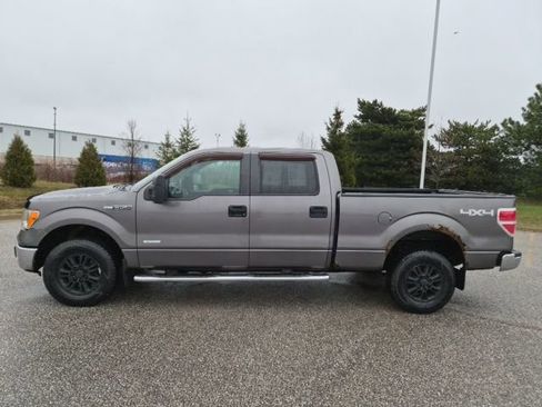 Used 2014 Ford F150 XLT w/ Equipment Group 301A Mid AWD/4WD image 9