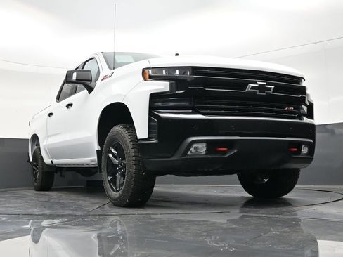 Used 2022 Chevrolet Silverado 1500 LT Trail Boss w/ Safety Package AWD/4WD image 27