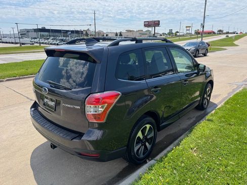 Used 2018 Subaru Forester 2.5i Limited AWD/4WD image 5