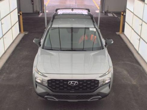 Used 2022 Hyundai Santa Fe XRT FWD image 2