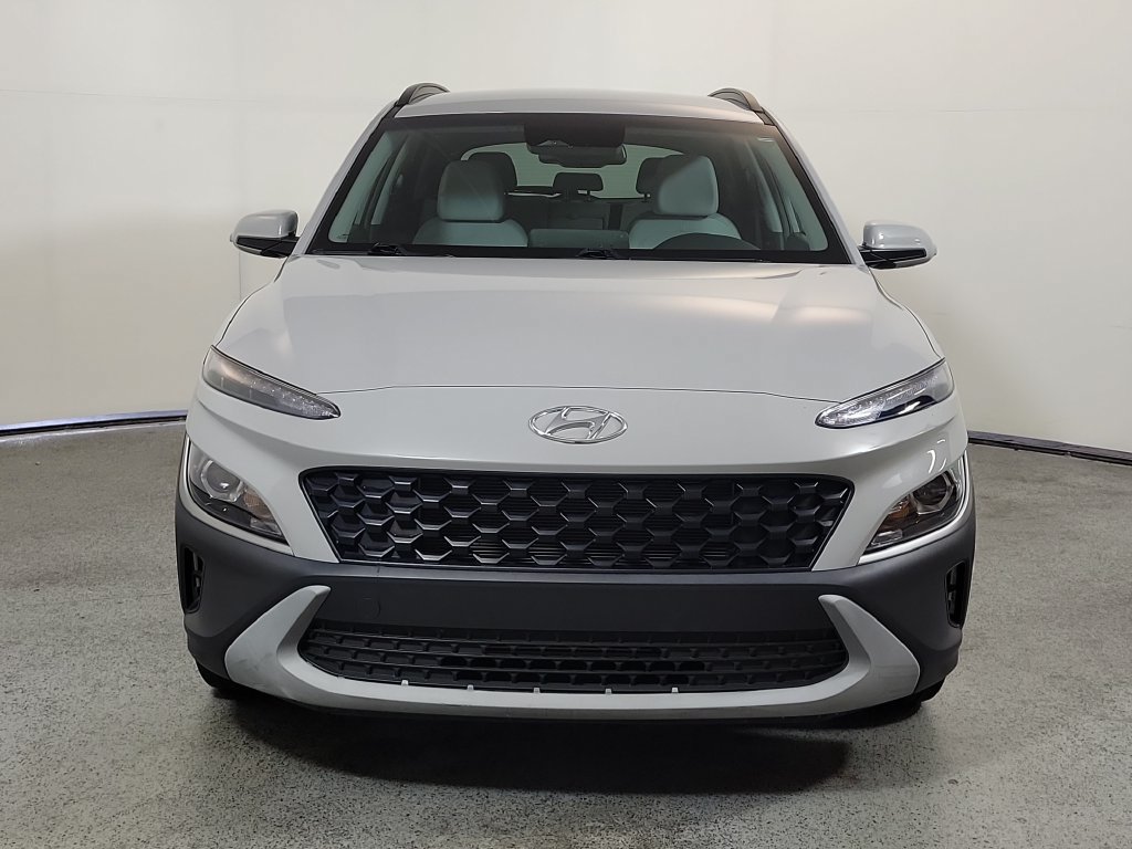 Used 2023 Hyundai Kona SEL FWD image 2