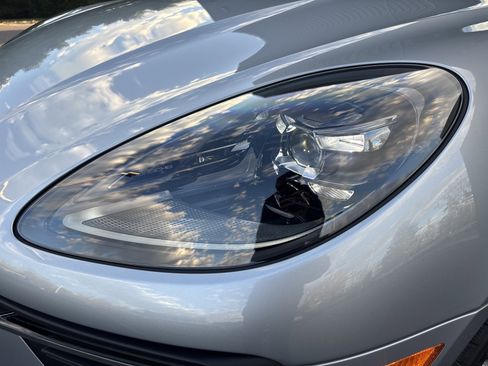 New 2026 Porsche Macan S image 26