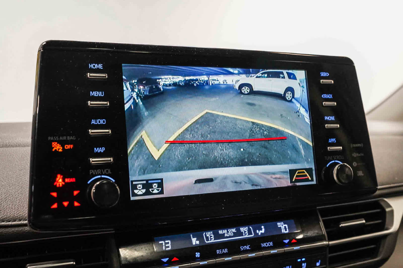 Used 2021 Toyota Sienna Limited FWD image 26