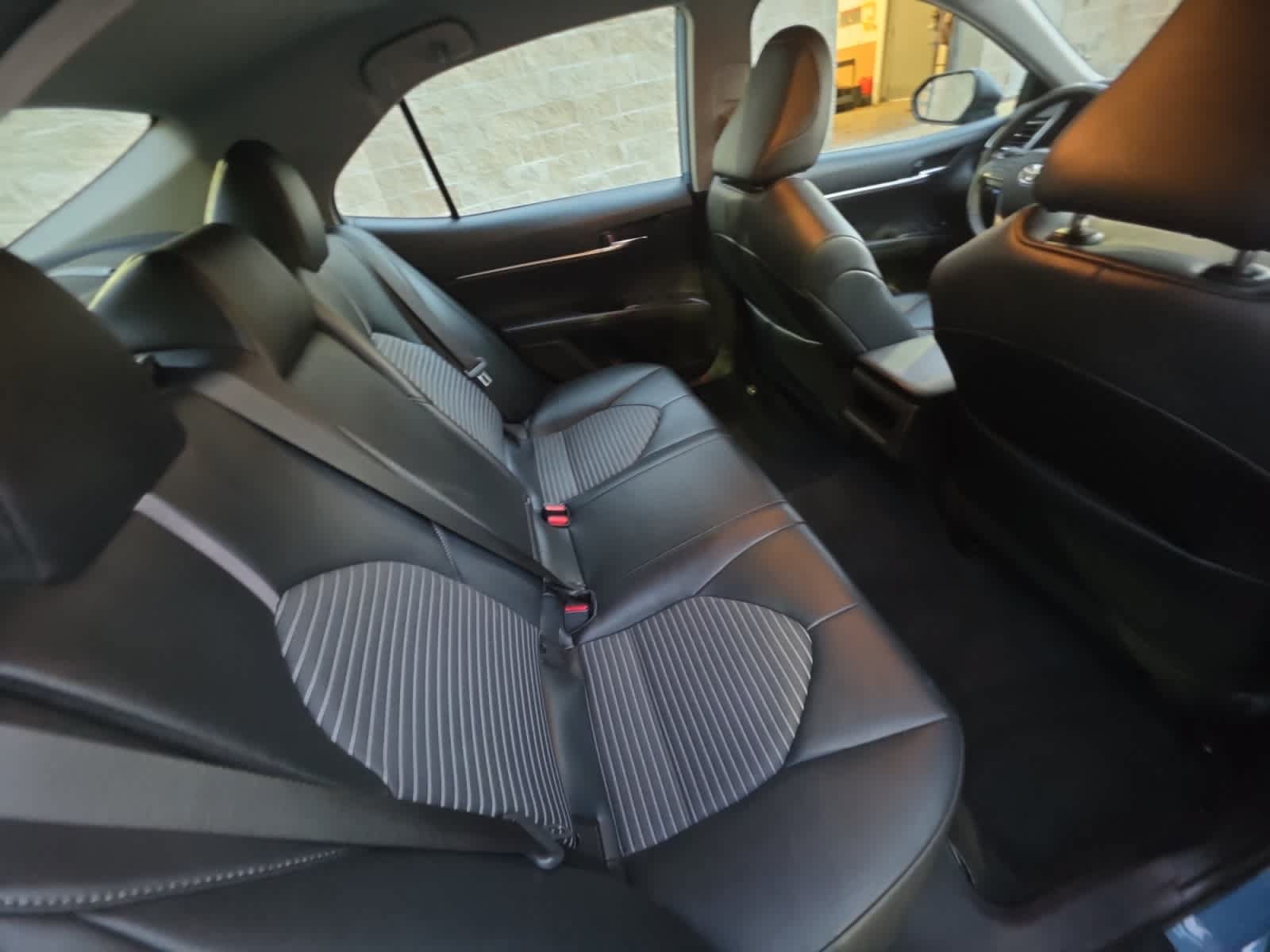 Used 2023 Toyota Camry SE FWD image 23