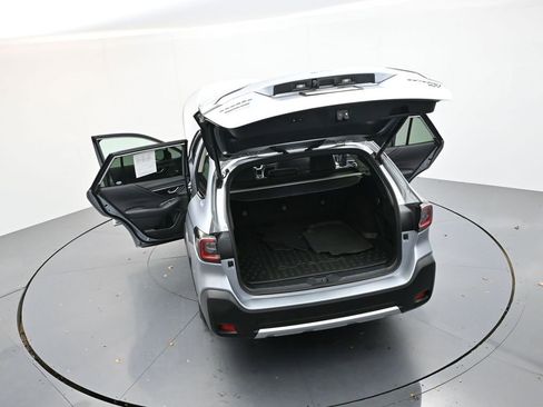 Used 2023 Subaru Outback Limited XT image 39