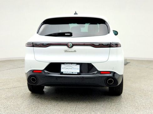 Used 2024 Alfa Romeo Tonale Veloce AWD/4WD image 6