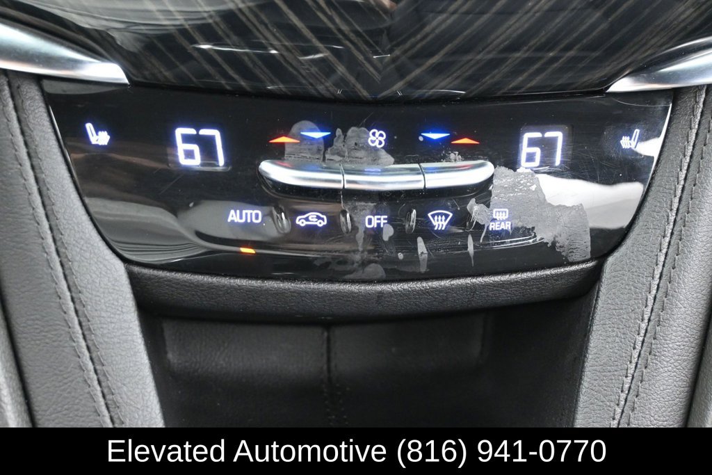 Used 2021 Cadillac XT6 Premium Luxury AWD/4WD image 15