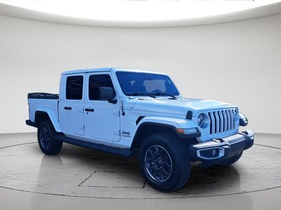 Used 2021 Jeep Gladiator Overland w/ Popular Equipment Package