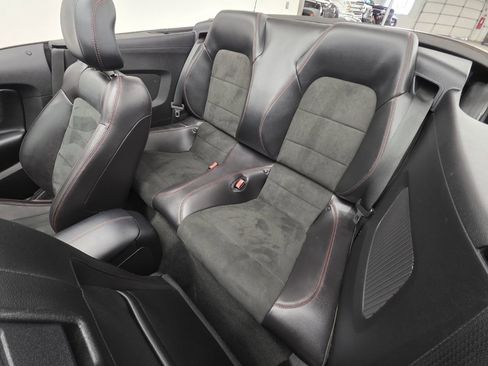 Used 2017 Ford Mustang GT Premium w/ Equipment Group 401A image 31