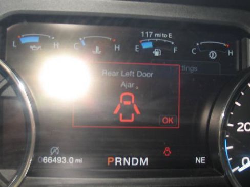 Used 2018 Ford F150 Lariat AWD/4WD image 25