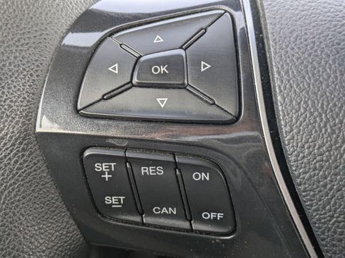 Used 2019 Ford Explorer Limited w/ Class III Trailer Tow Package image 25