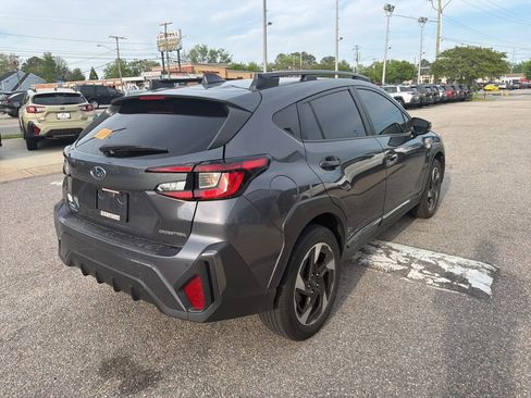 Used 2024 Subaru Crosstrek 2.5i Limited w/ Crosstrek Mirror Package image 6