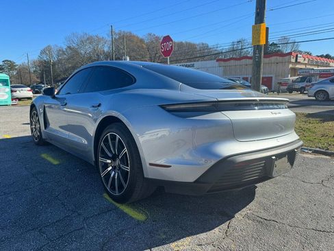Used 2021 Porsche Taycan RWD image 3