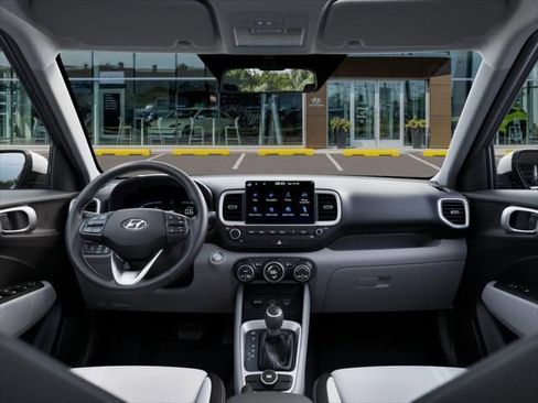 New 2025 Hyundai Venue SEL FWD image 11