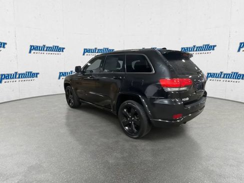 Used 2015 Jeep Grand Cherokee Altitude AWD/4WD image 8