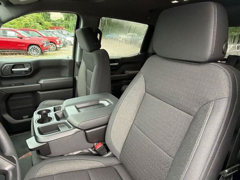 New 2026 Chevrolet Silverado 1500 Custom w/ Turbomax Blackout Package RWD image 17