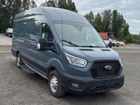 Used 2022 Ford Transit 250 148 High Roof Extended AWD w/ Parcel Delivery Package image 13
