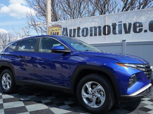 Used 2023 Hyundai Tucson SE AWD/4WD image 3