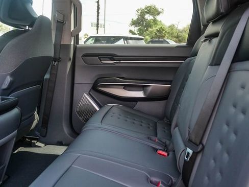 New 2026 Kia EV9 Wind image 20