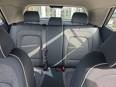 New 2026 Hyundai Venue SEL FWD image 26